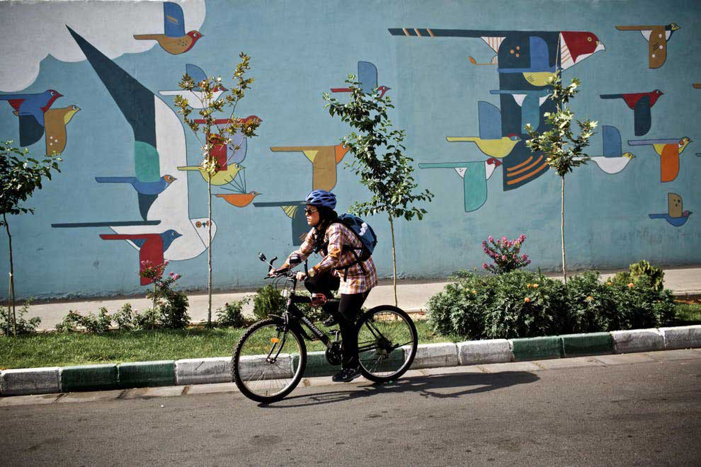 Women's-cycling-in-Iran ، دوچرخه سولری زنان 