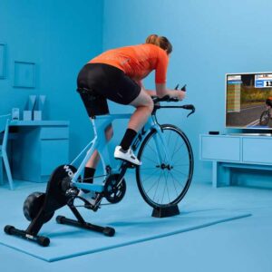 دوچرخه سواری با بازی zwift