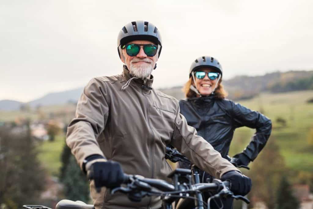 فواید دوچرخه برقی برای سالمندان